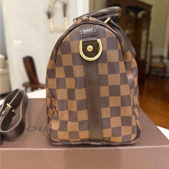 Authentic Louis Vuitton Brown Speedy Satchel with Iconic Damier Ebene Canvas - Picture 3 of 7